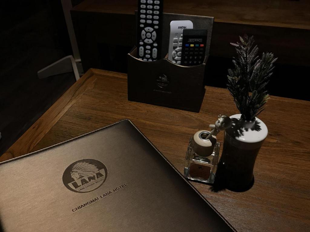 Lana Hotel Chiang Mai Buitenkant foto