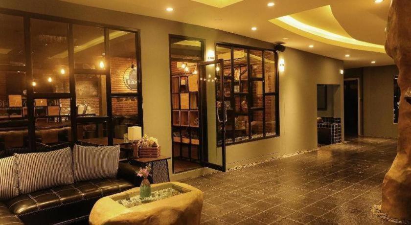 Lana Hotel Chiang Mai Buitenkant foto